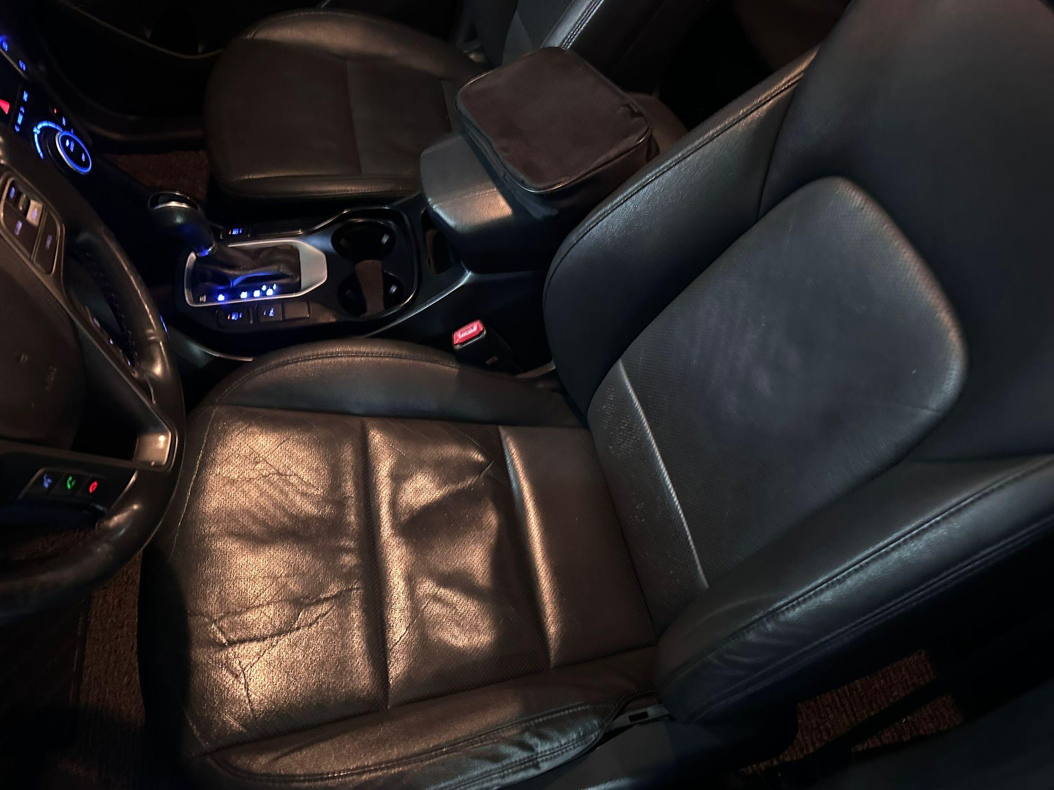 Hyundai Santa FE VIN: 