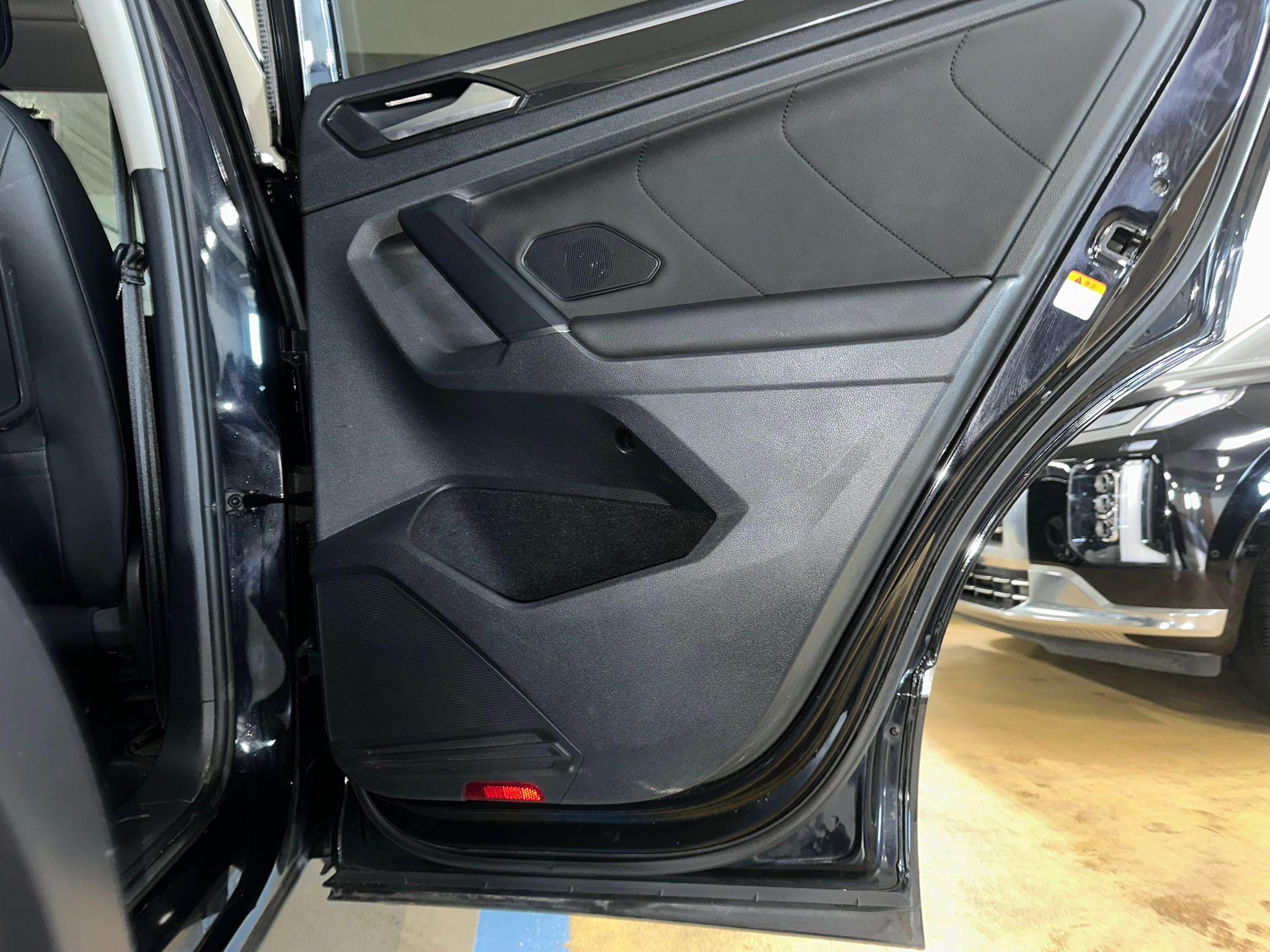 VW Tiguan 2.0 TDI Prestige 4 Motion VIN: 