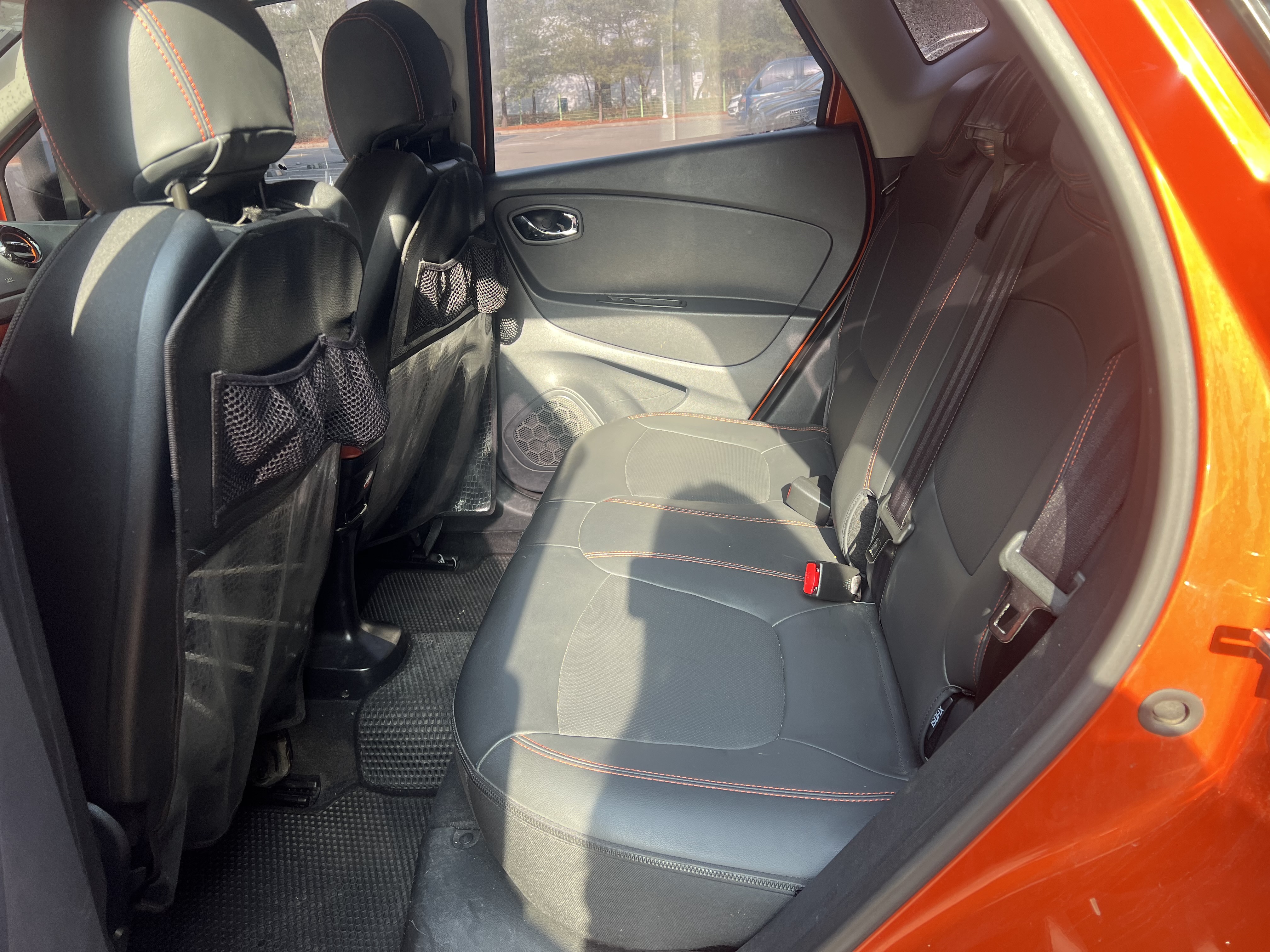 Renault Captur VIN: 