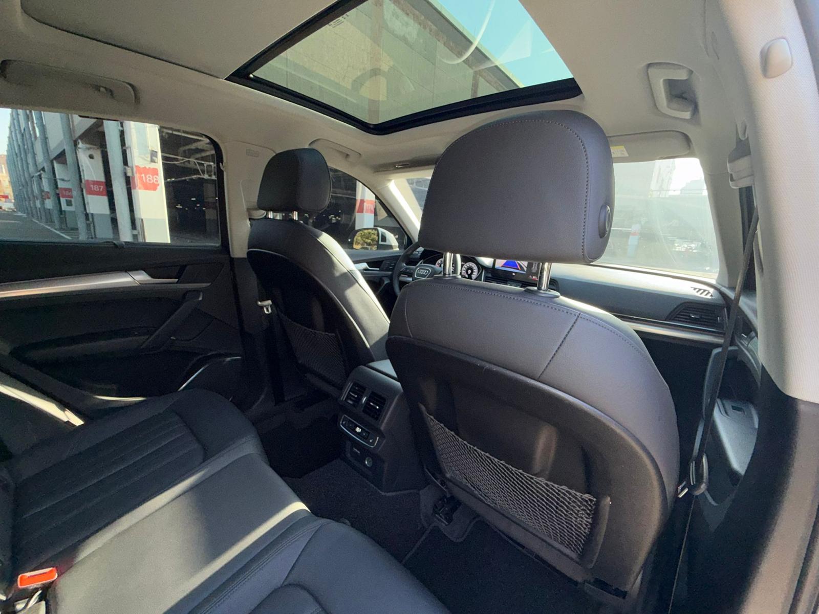 Audi Q5 40 TDI Sportback Quattro VIN: 