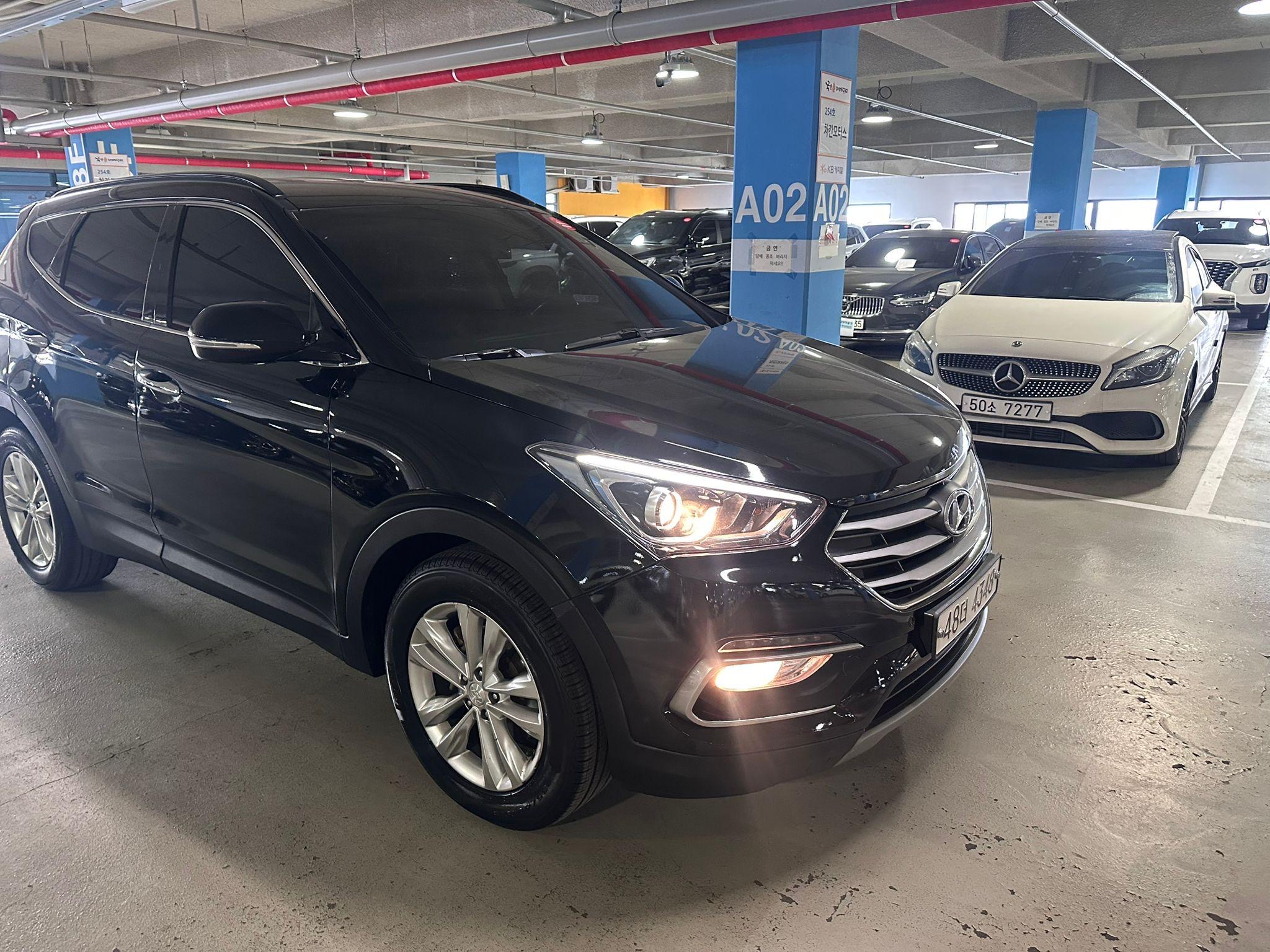 Hyundai Santa FE VIN: 