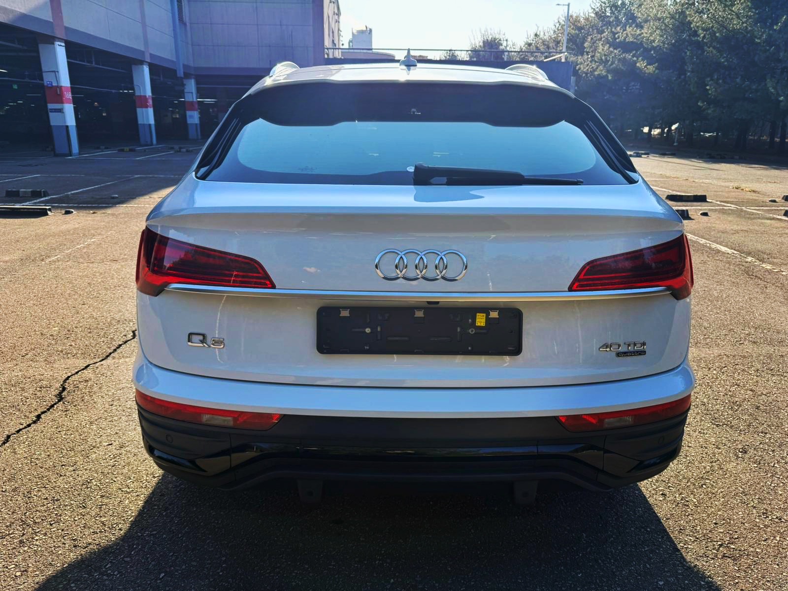 Audi Q5 40 TDI Sportback Quattro VIN: 