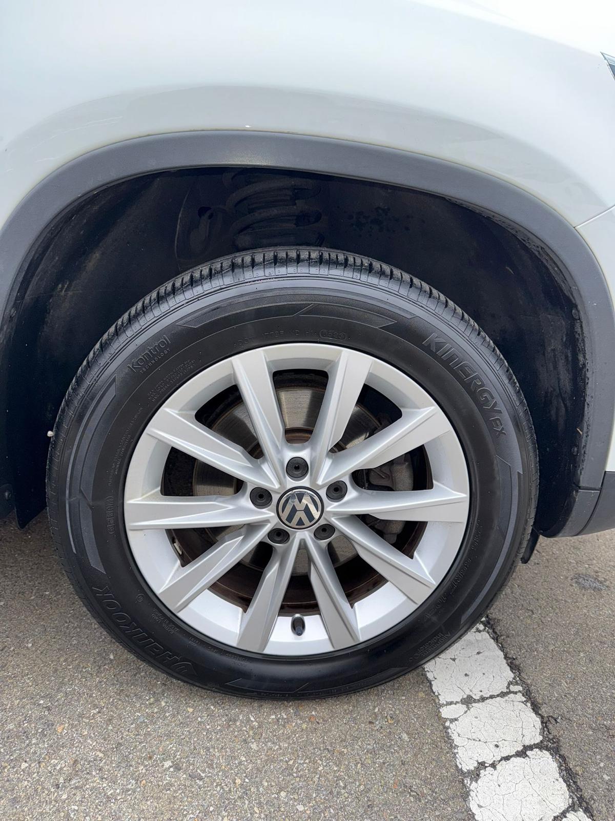 VW Tiguan 2.0 TDI VIN: 