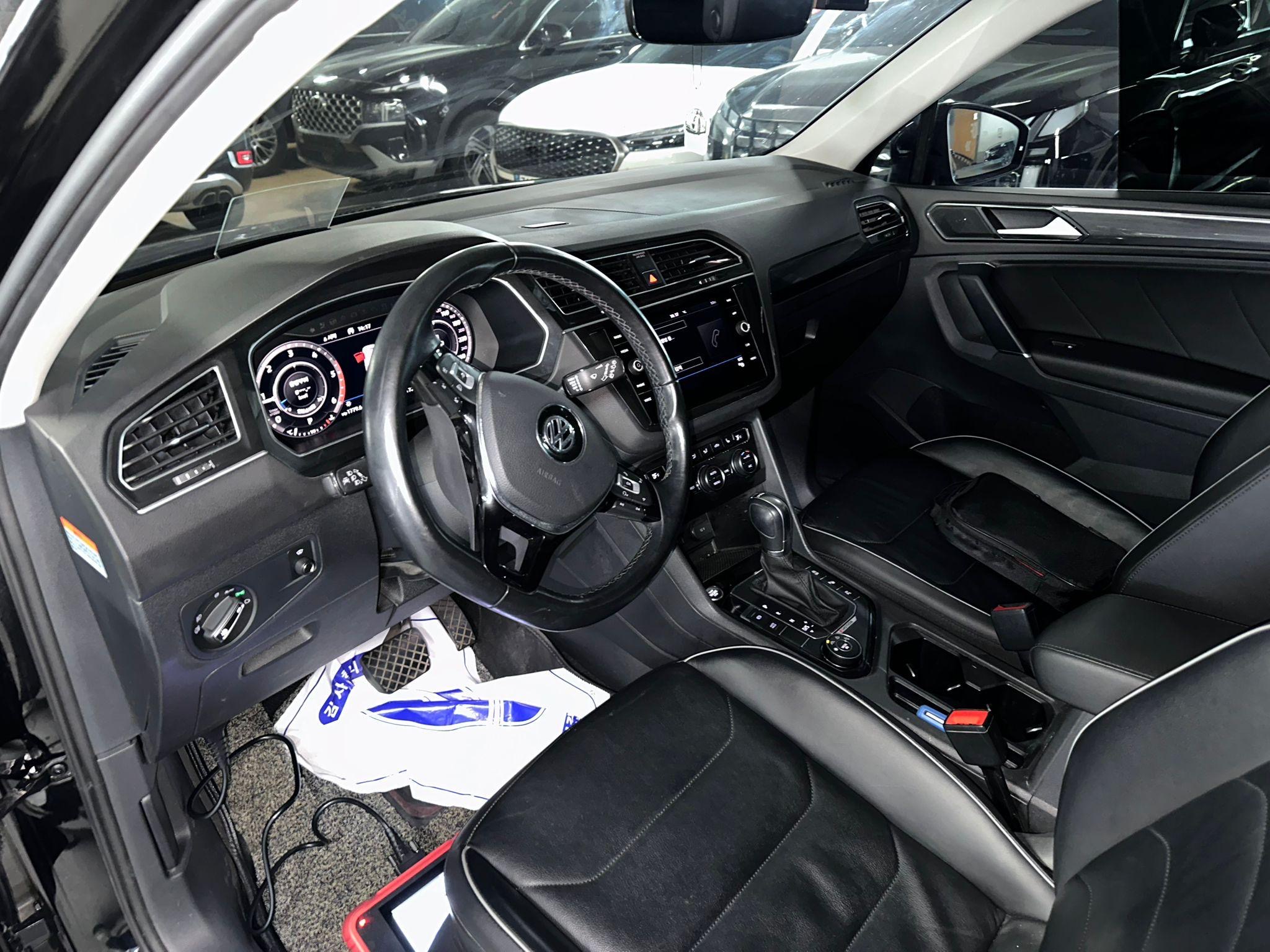 VW Tiguan 2.0 TDI Prestige 4 Motion VIN: 